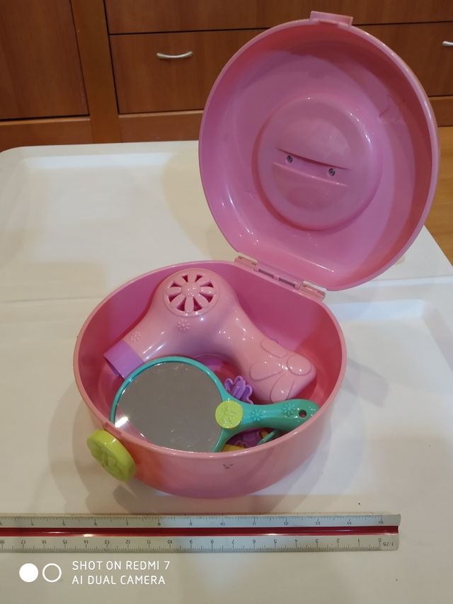 Joc de perruqueria i model per a pentinar