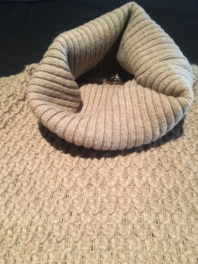 Chaleco de lana marrón claro