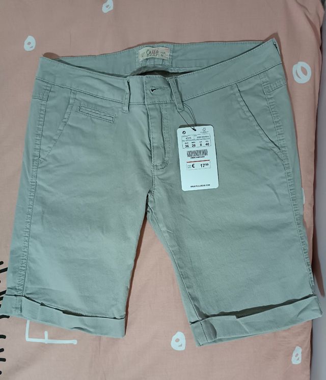 Pantalón corto de mujer gris