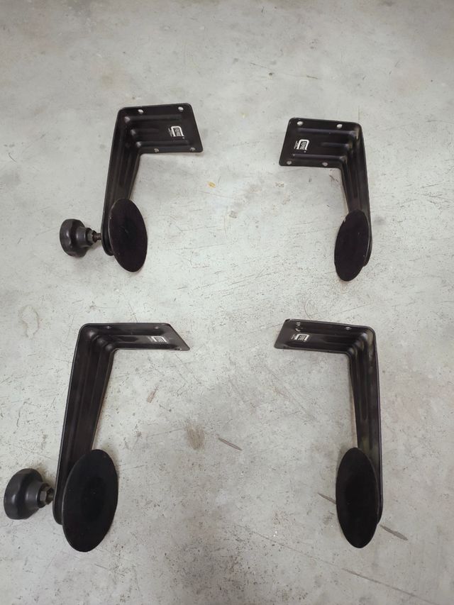 soporte altavoces pared