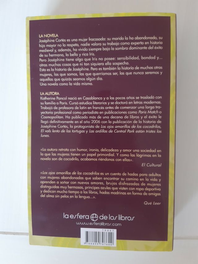 Los ojos amarillos de los cocodrilos