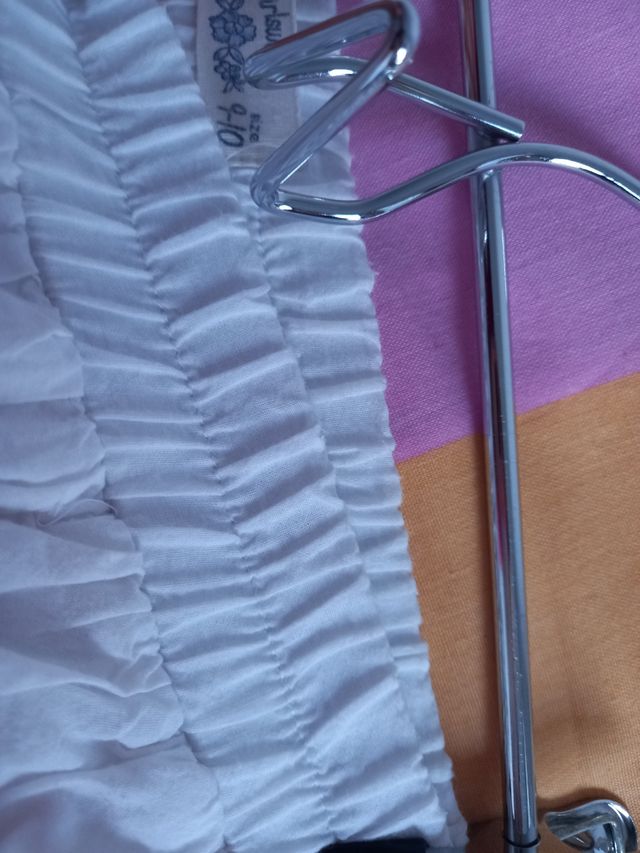 Falda blanca talla 9-10