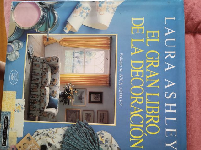 LIBRO DECORACIÓN LAURA ASHLEY