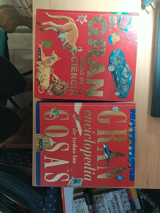 Pack 2 atlas ilustrados a color