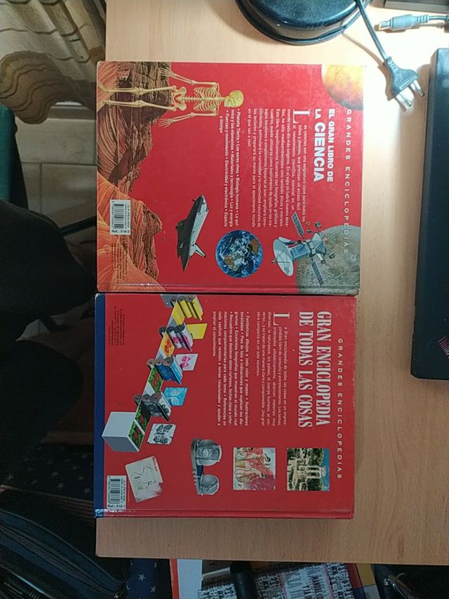 Pack 2 atlas ilustrados a color