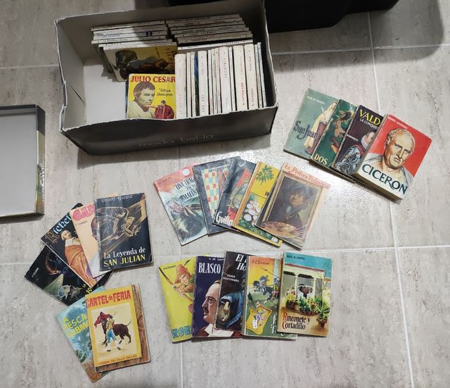 Libros enciclopedia pulga