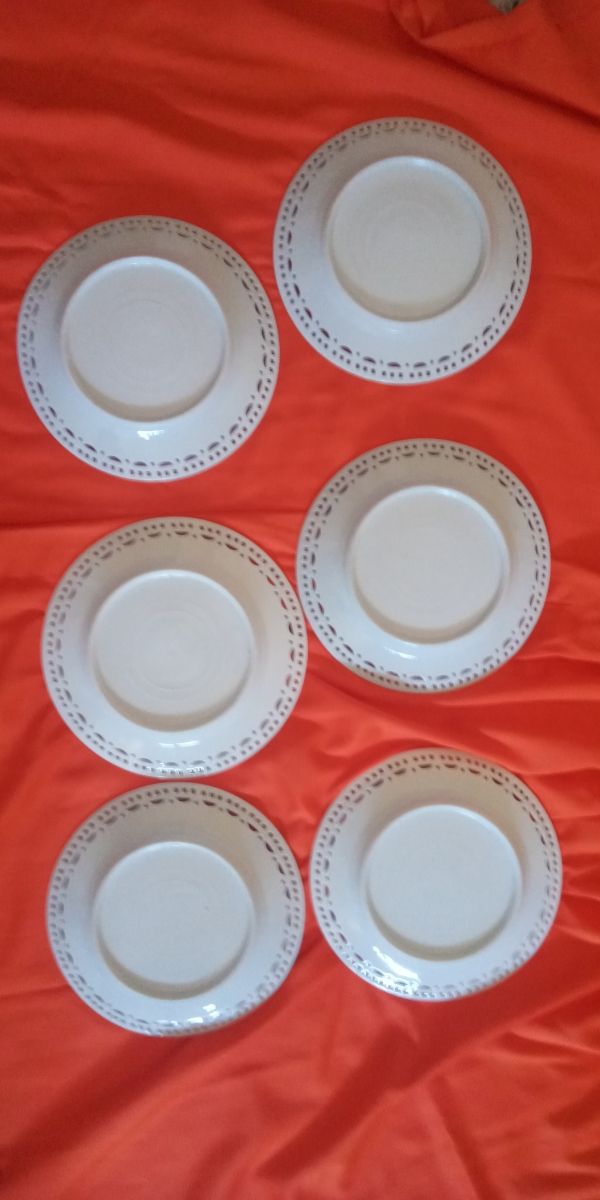 Ceramica antigua Francesa