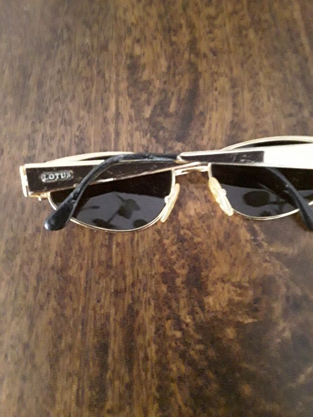 Gafas sol vintage. Lotus