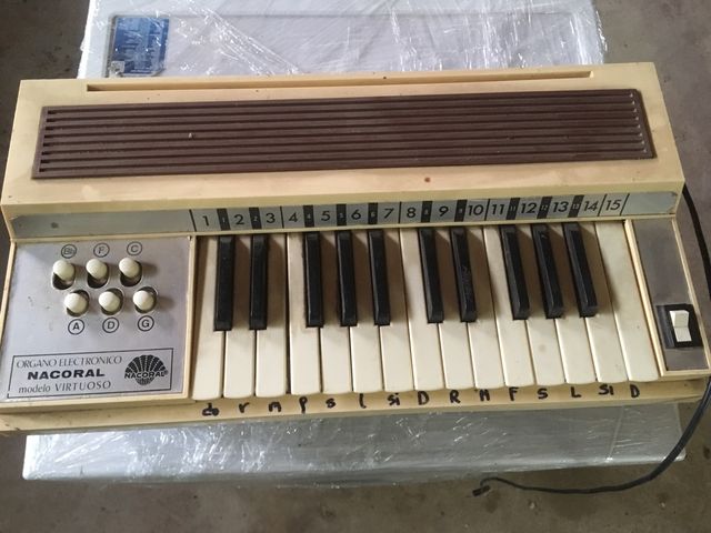 Órgano electrónico Nacoral