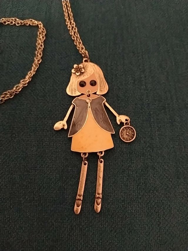 ciondolo bambola