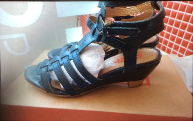 Zapato esclava Pikolinos