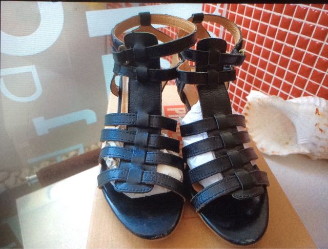 Zapato esclava Pikolinos