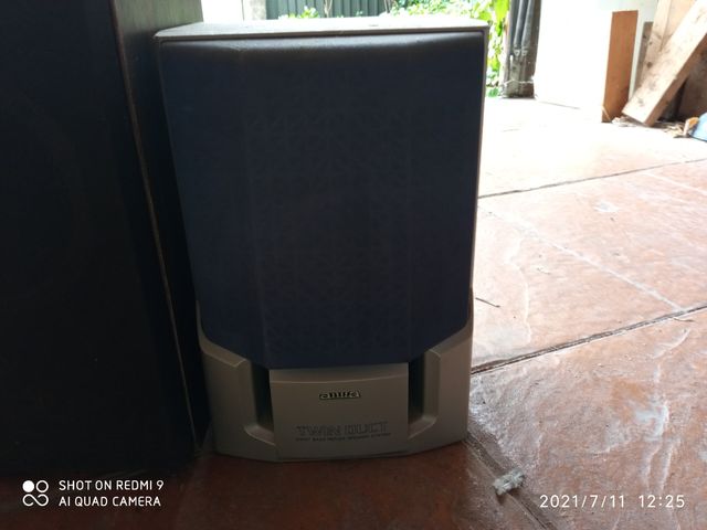 Altavoces aiwa y Sony , LEER!!!