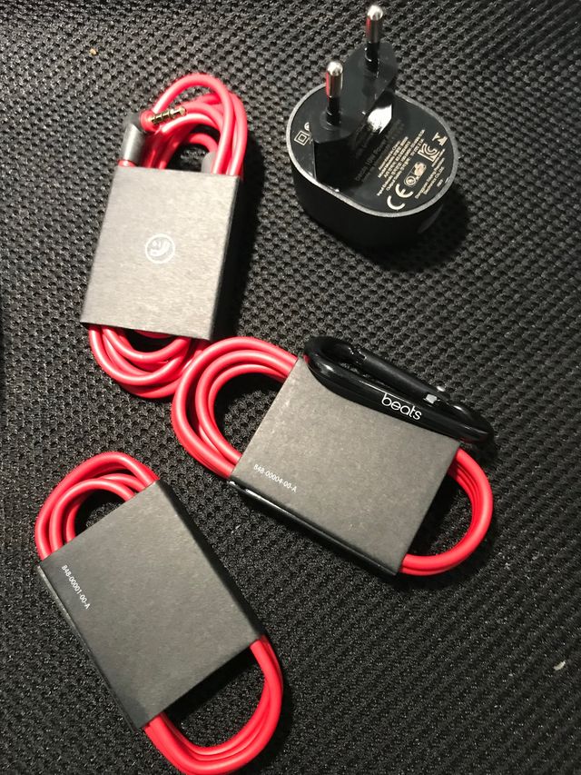 Auticulares BEATS STUDIO. Nuevos!