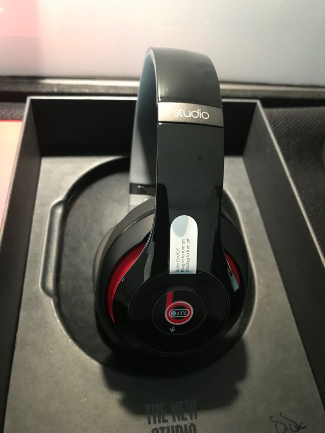 Auticulares BEATS STUDIO. Nuevos!