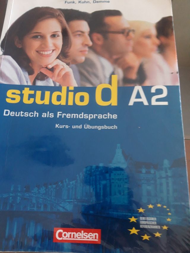 Libro alemán studio d A2