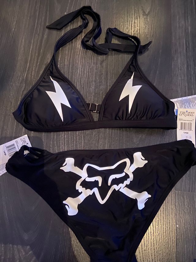 Bikini fox racing
