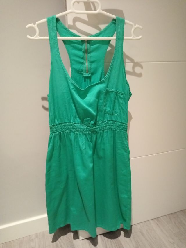 vestido de verano verde bershka talla m
