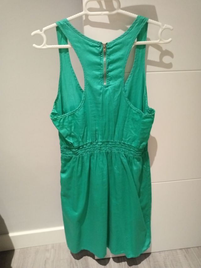 vestido de verano verde bershka talla m