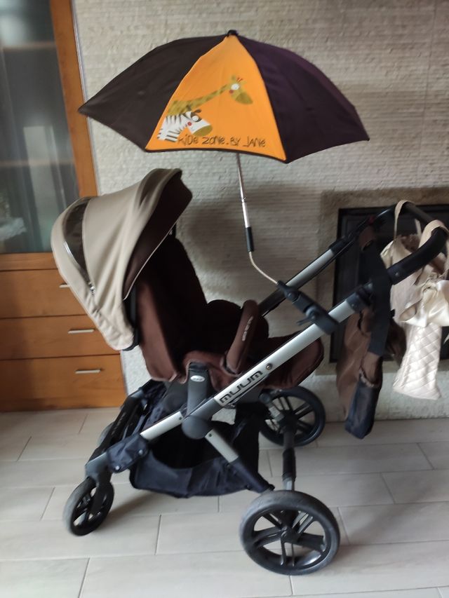 Silla de paseo y capazo Jané