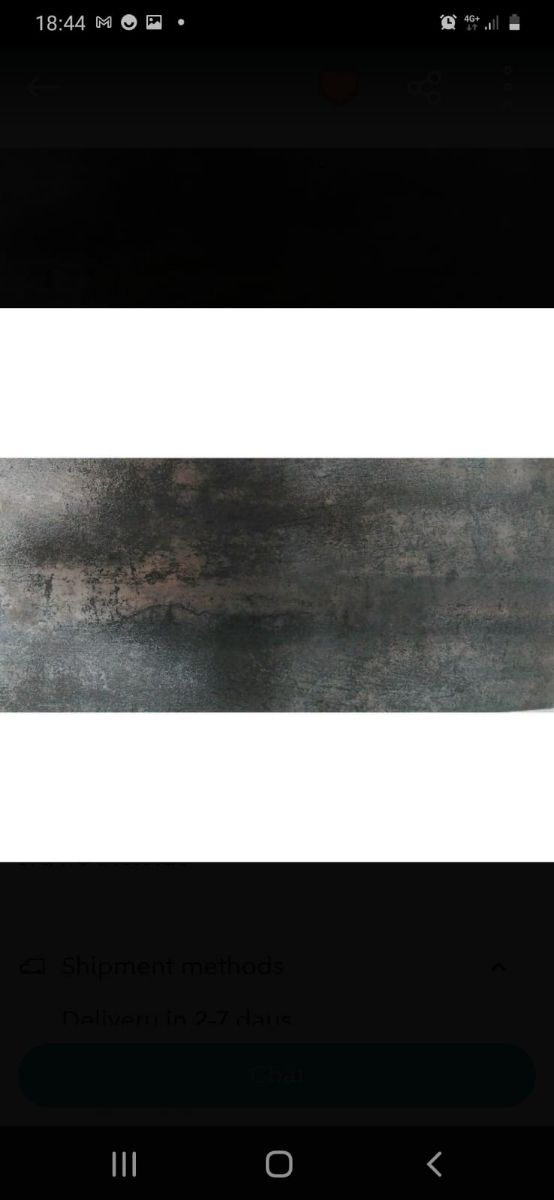 Porcelanica metálica gold