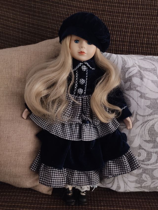 Muñecas de porcelana