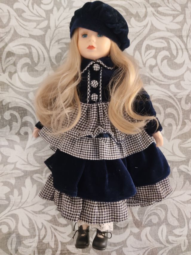 Muñecas de porcelana