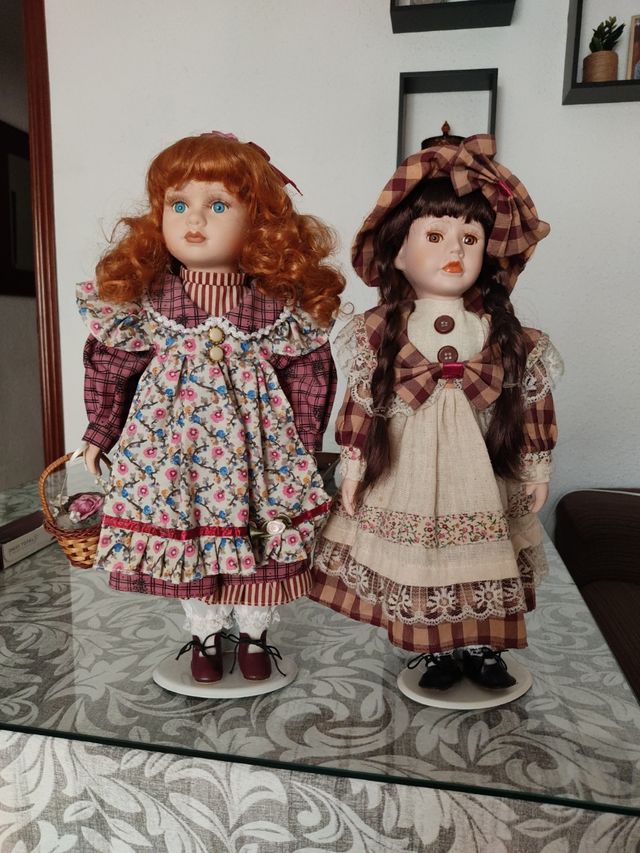 Muñecas de porcelana