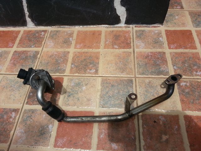 VALVULA GASES CON TUBO E36 E46 Z3 M43 318i