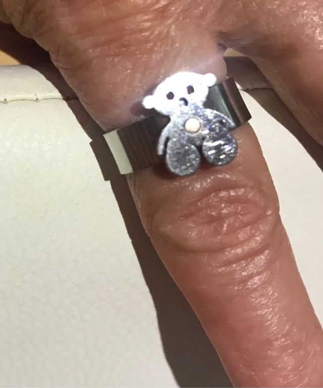 Anillo de acero y oro