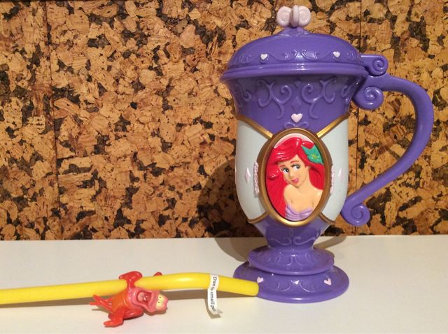 Taza Disney on ice Ariel Sirenita