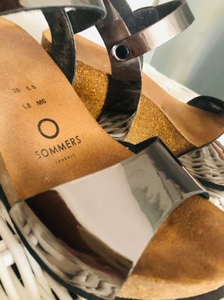 Sandalias plateadas Sommers Sandals. Talla 39. de segunda mano por 16 EUR  en Astrabudua en WALLAPOP