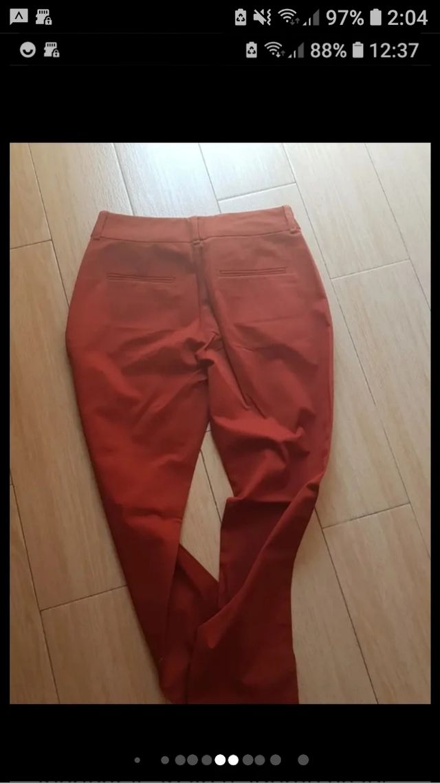 Blusa vintage + pantalón capri.