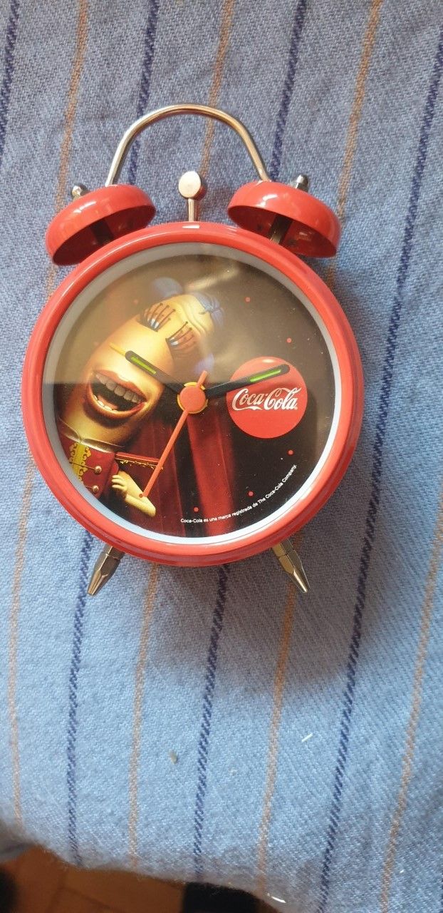 RELOJ DESPERTADOR COCACOLA