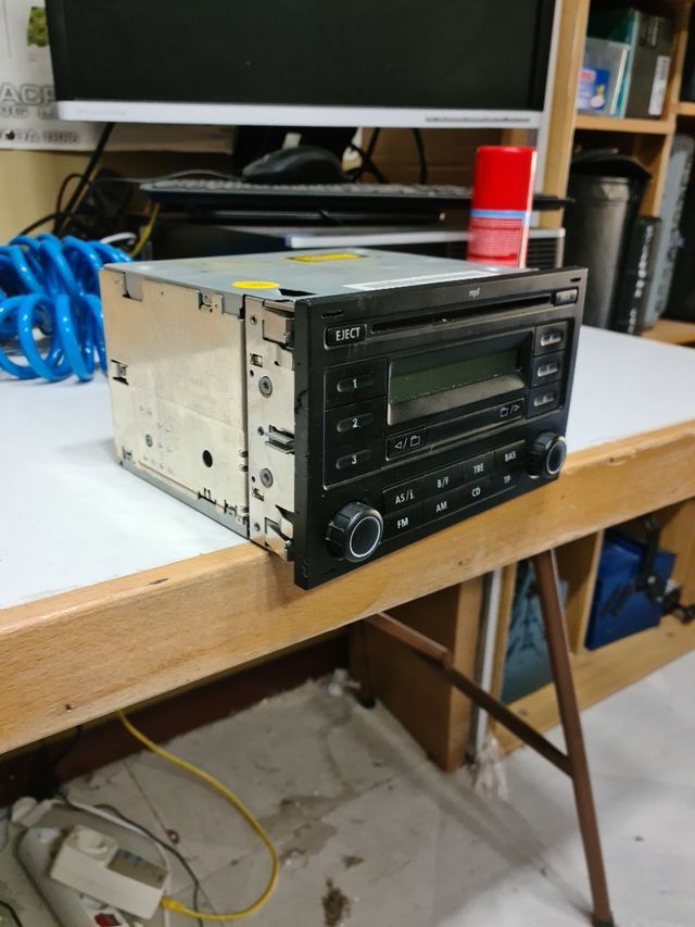 RADIO DVD VOSWAGE POLO 