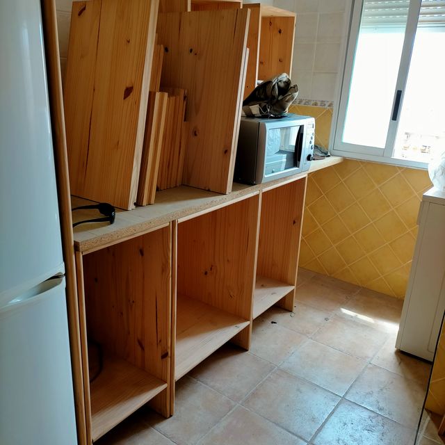 ARMARIOS MUEBLES DE COCINA EN PINO MACIZO 18mm