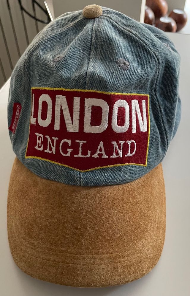 Gorra Beisbol LONDON, de la marca SAMPSON