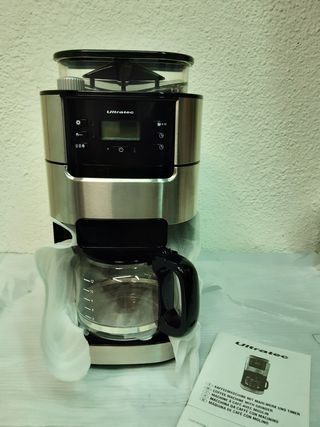 Cafetera Ultratec con molinillo incorporado de segunda mano por 120 EUR en  Sabadell en WALLAPOP