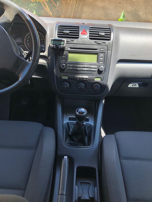 Volkswagen Golf 2005