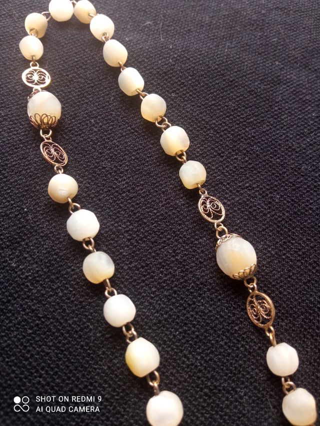 Rosario plata y nácar.