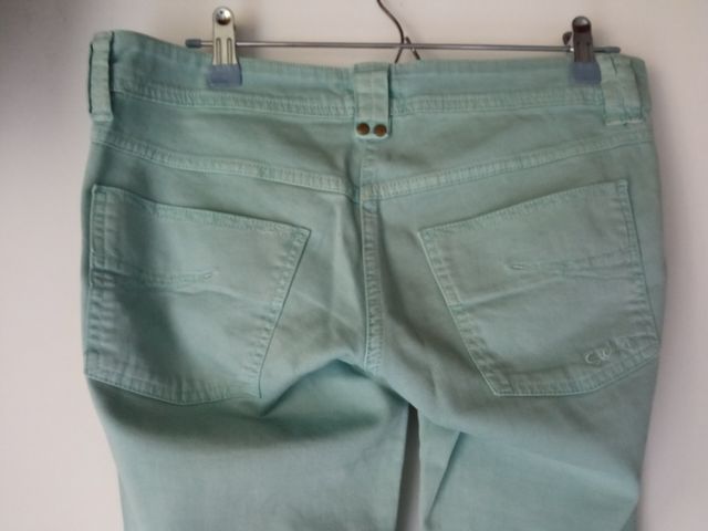 Pantalón estilo vaquero