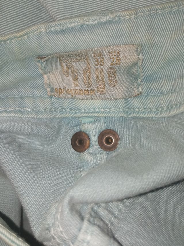 Pantalón estilo vaquero