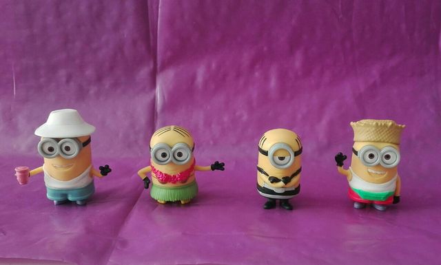 Lote MINIONS THINKWAY