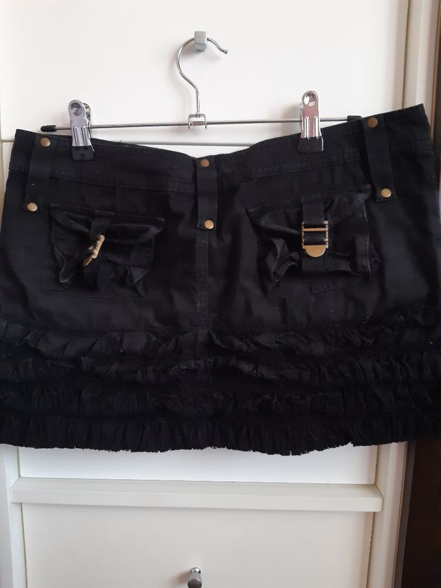 faldita mini Stradivarius