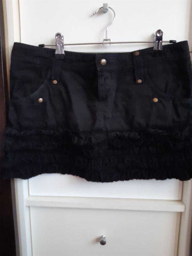 faldita mini Stradivarius