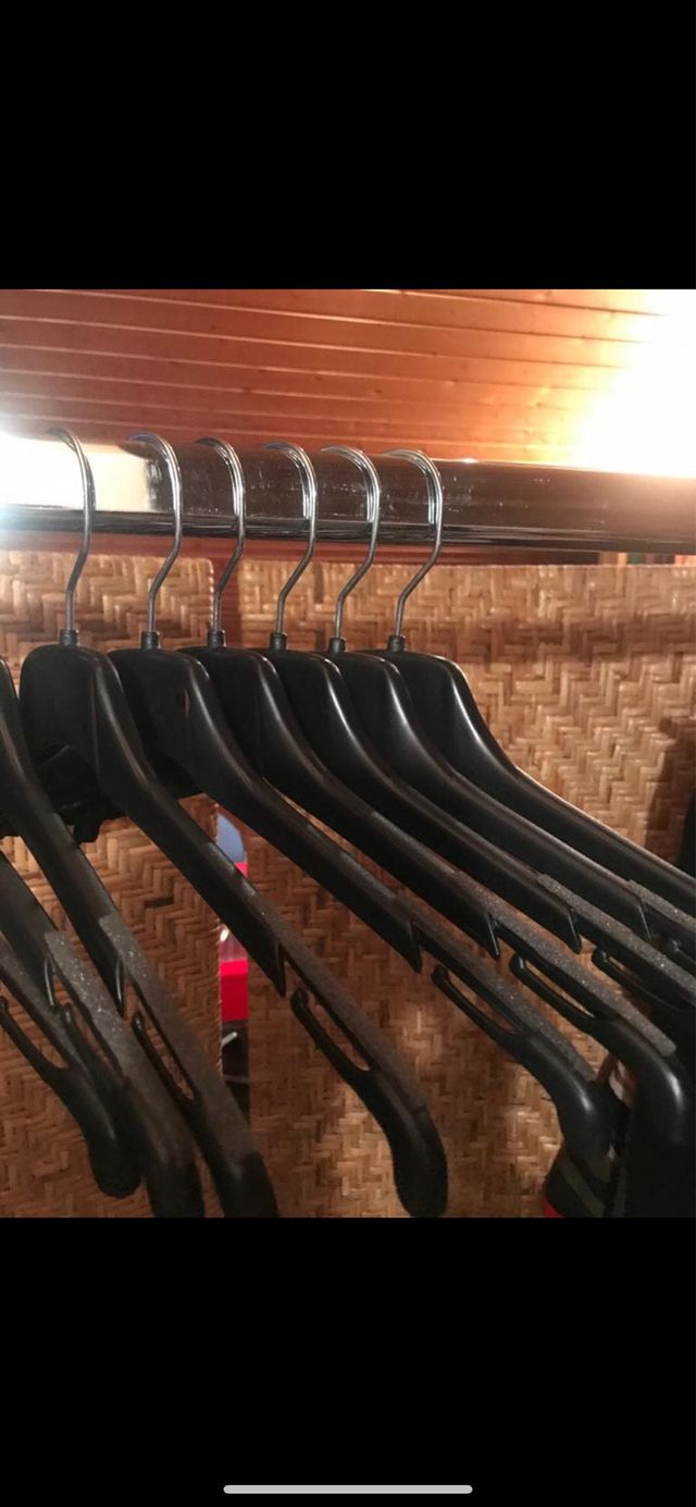 perchas para colgar ropa