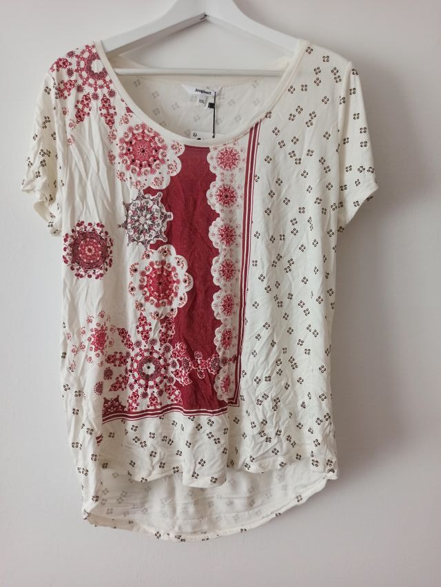 Camiseta desigual talla XXL