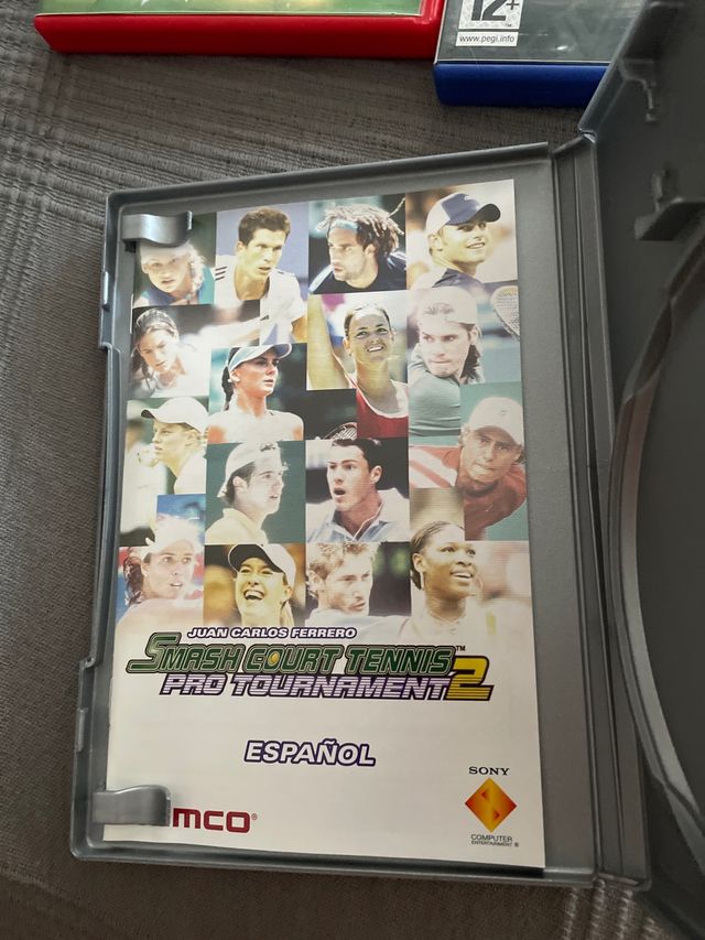 Cajas y manuales ps2