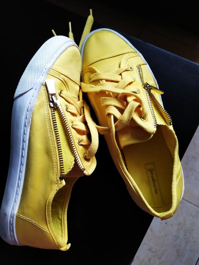 Zapatillas.