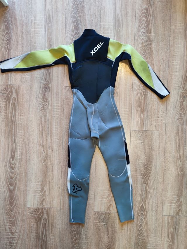 traje surf xcel (niño 7 a 9 años) 3/2 talla 9